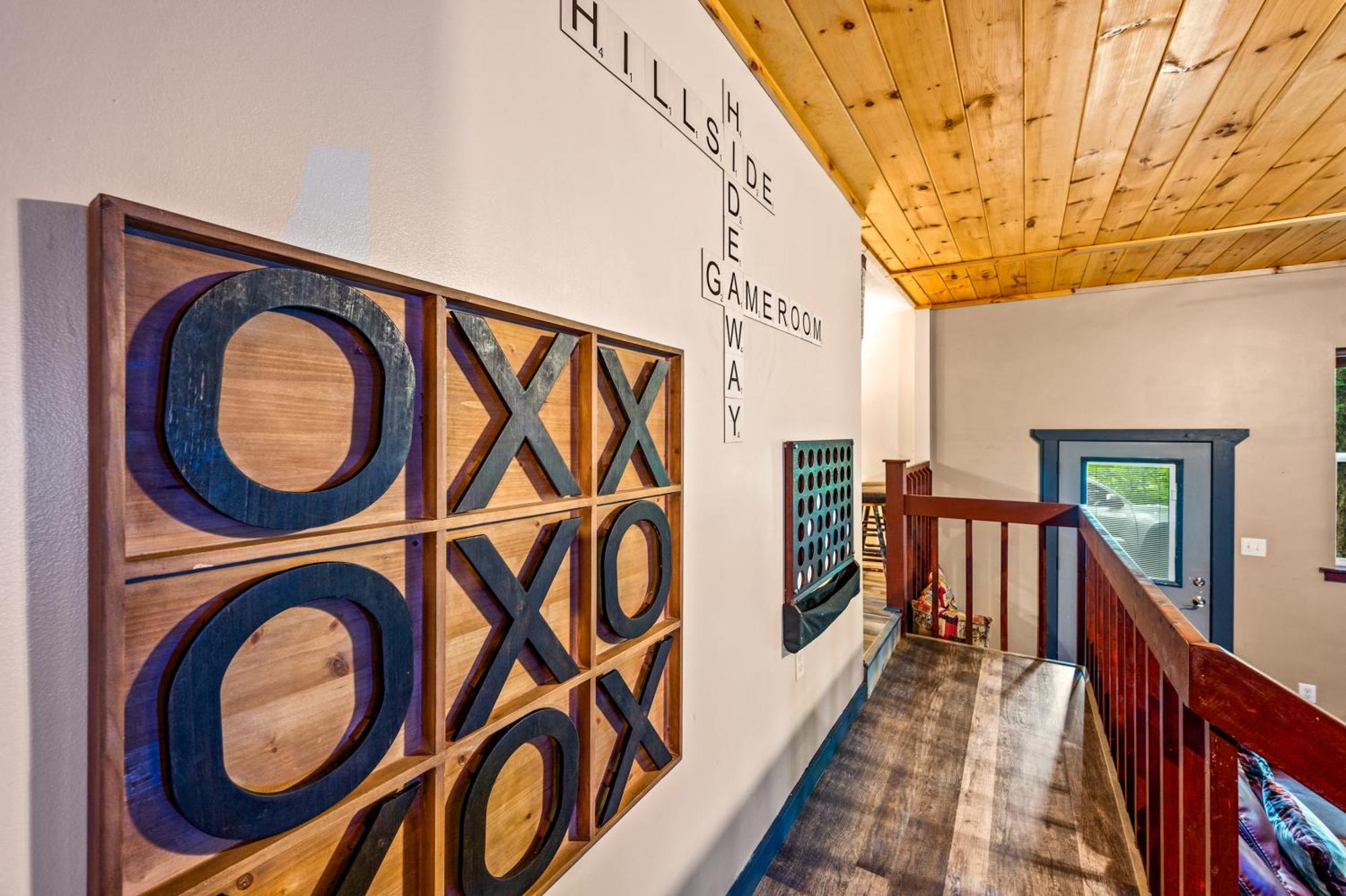 Beautiful Chalet With Fireplace And Large Game Room Gatlinburg Exteriér fotografie